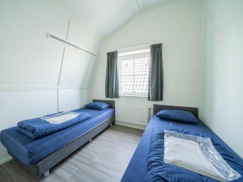MAISON 12 personnes - Tour Ouest
