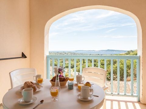 Appartement 4 personnes - - 1 chambre - Terrasse ou balcon - Vue sur la mer