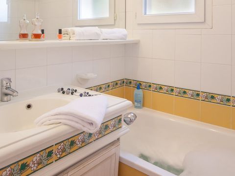 Appartement 6 personnes - - 1 chambre + 1 alcôve - Terrasse ou balcon - Vue sur la mer