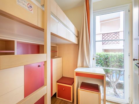 Appartement 6 personnes - 1 chambre + 1 alcôve - Terrasse - Vue mer