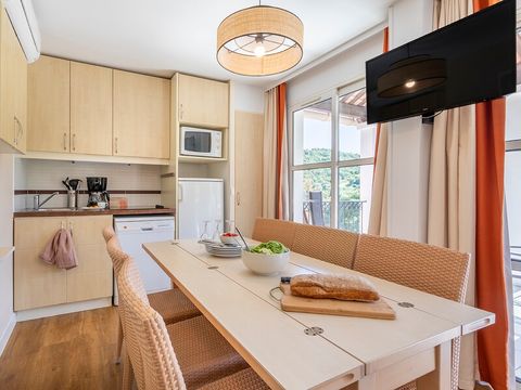 Appartement 6 personnes - 1 chambre + 1 alcôve - Terrasse - Climatisé - Rénové