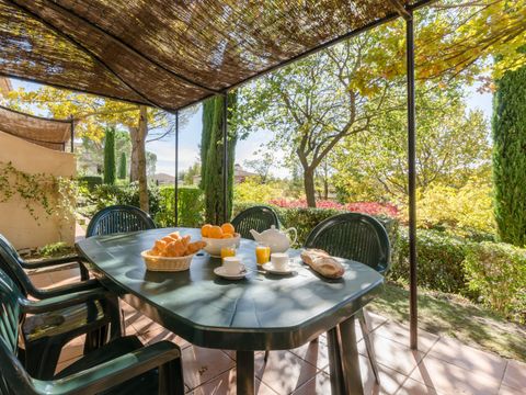 APPARTEMENT 8 personnes - 2 CHAMBRES + 1 COIN NUIT - BALCON