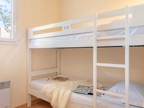 APPARTEMENT 8 personnes - 2 CHAMBRES + 1 COIN NUIT - BALCON