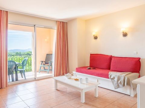 APPARTEMENT 8 personnes - 2 CHAMBRES + 1 COIN NUIT - BALCON