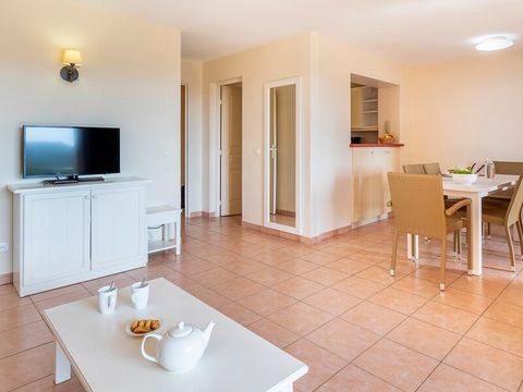 APPARTEMENT 8 personnes - 2 CHAMBRES + 1 COIN NUIT - BALCON