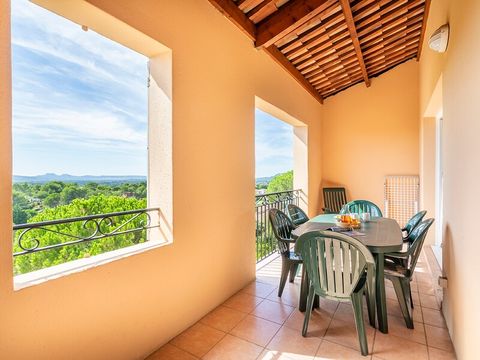 APPARTEMENT 8 personnes - 2 CHAMBRES + 1 COIN NUIT - BALCON - CLIMATISÉ