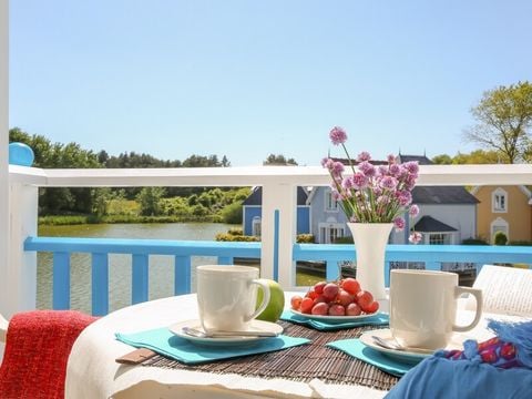 STUDIO 4 personnes - 1 coint nuit - Terrasse ou balcon - Quartier de la Place