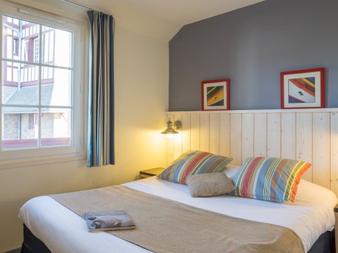 MAISON 6 personnes - 2 chambres - Duplex