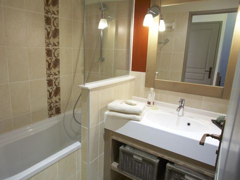 APPARTEMENT 6 personnes - 2 CHAMBRES - DUPLEX - BALCON