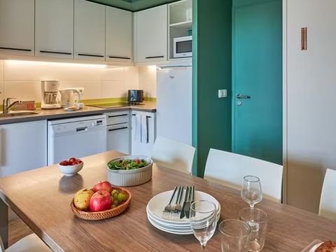 MAISON 6 personnes - 2 chambres - Terrasse ou balcon - Rénové