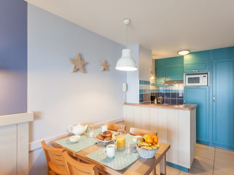 APPARTEMENT 4 personnes - 1 chambre - Terrasse ou balcon - Vue mer ouverte - Front de mer