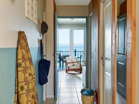 Appartement 6 personnes - 1 chambre + 1 alcôve - Terrasse ou balcon - Vue mer - Front de mer