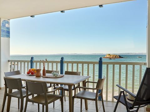 APPARTEMENT 6 personnes - 1 chambre + 1 alcôve - Terrasse ou balcon - Vue mer - Front de mer