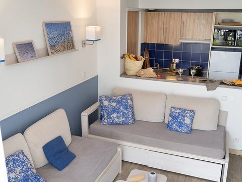 Appartement 6 personnes - - 1 chambre + 1 alcôve - Bain à remous - Terrasse - Climatisation - Vue sur le port