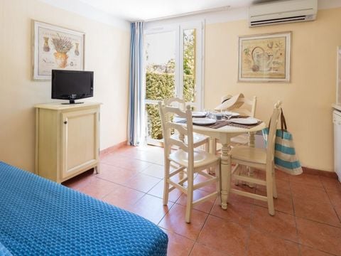 APPARTEMENT 4 personnes - 1 chambre - Terrasse - Rez-de-jardin
