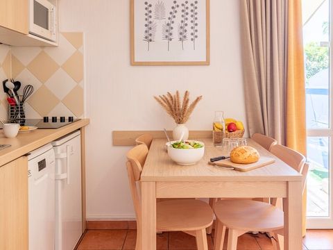 APPARTEMENT 4 personnes - 1 chambre - Terrasse - Rez-de-jardin
