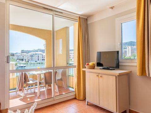 APPARTEMENT 5 personnes - 1 chambre - Terrasse ou balcon - Vue sur la rivière