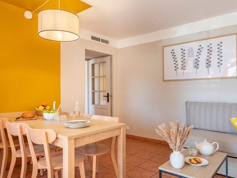 APPARTEMENT 6 personnes - 1 chambre + 1 alcôve - Terrasse ou balcon - Vue sur la rivière
