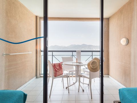 APPARTEMENT 5 personnes - 1 chambre - Vue sur la mer - Terrasse ou balcon