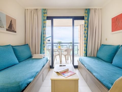 Studio 5 personnes - 1 coin nuit - Terrasse ou balcon