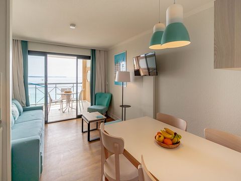 Appartement 4 personnes - 1 chambre - Vue sur la mer - Climatisation - Terrasse ou balcon