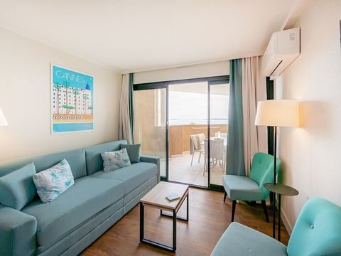 Appartement 6 personnes - 1 chambre + 1 coin nuit - Vue mer - Climatisation - Terrasse ou balcon