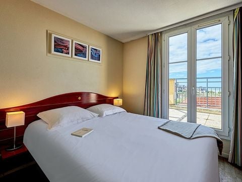 APPARTEMENT 6 personnes - 1 chambre + 1 coin nuit - Duplex - Balcon