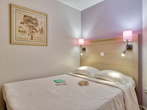 APPARTEMENT 4 personnes - 1 chambre – Terrasse ou balcon – Vue jardin