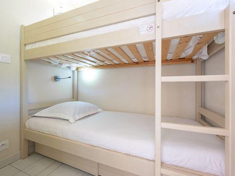Appartement 6 personnes - Appartement 6 pers-1 chambre+1 coin nuit-Terrasse ou balcon-Vue mer-Sud