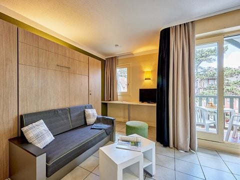 STUDIO 4 personnes - Studio - 1 coin nuit - Terrasse ou balcon - Rénové