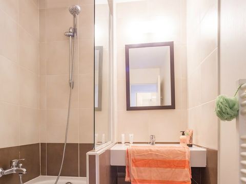 APPARTEMENT 6 personnes - 1 CHAMBRE + 1 COIN NUIT APPARTEMENT 6 personnes - 1 CHAMBRE + 1 COIN NUIT