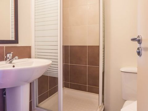 APPARTEMENT 6 personnes - 1 CHAMBRE + 1 COIN NUIT APPARTEMENT 6 personnes - 1 CHAMBRE + 1 COIN NUIT