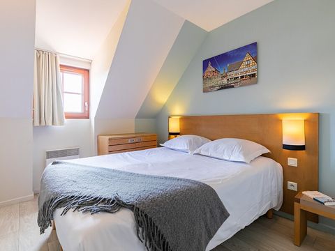 APPARTEMENT 7 personnes - 2 CHAMBRES - DUPLEX - VUE JARDIN