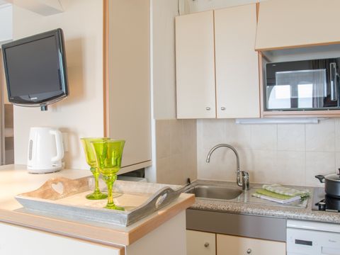 STUDIO 4 personnes - Studio - 1 coin nuit - balcon