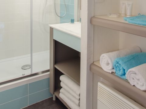 STUDIO 4 personnes - Studio - 1 coint nuit - balcon - vue mer