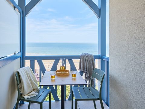 STUDIO 4 personnes -  4 personnes + 1 coin nuit - Balcon - Vue mer - Rénové