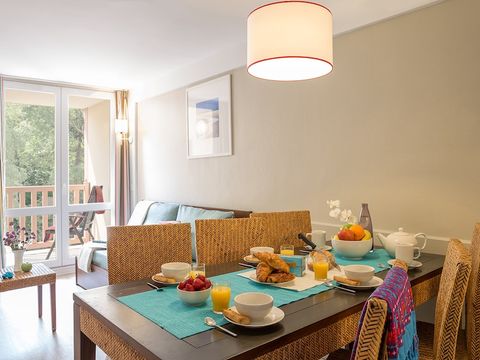 APPARTEMENT 6 personnes - - 1 chambre + 1 alcôve - Terrasse ou balcon