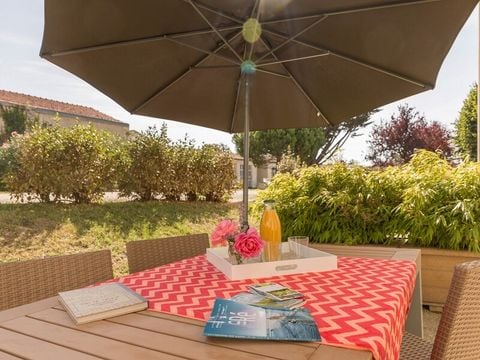 APPARTEMENT 4 personnes - Terrasse - Rez-de-chaussée