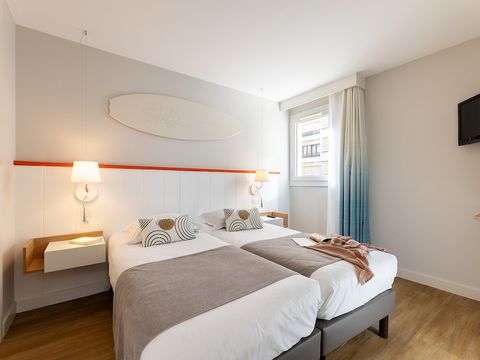 APPARTEMENT 4 personnes - - 1 chambre - Vue sur le jardin