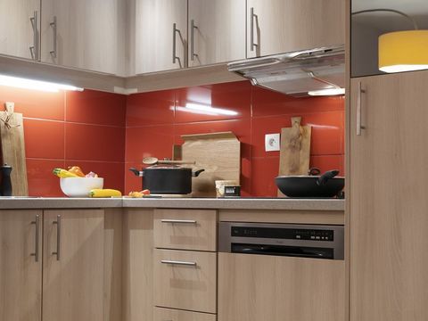 APPARTEMENT 6 personnes - - 1 chambre + 1 alcôve - Vue sur le jardin