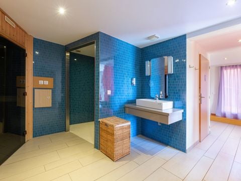 Pierre & Vacances Premium Résidence Haguna - Camping Pyrénées-Atlantiques - Image N°4
