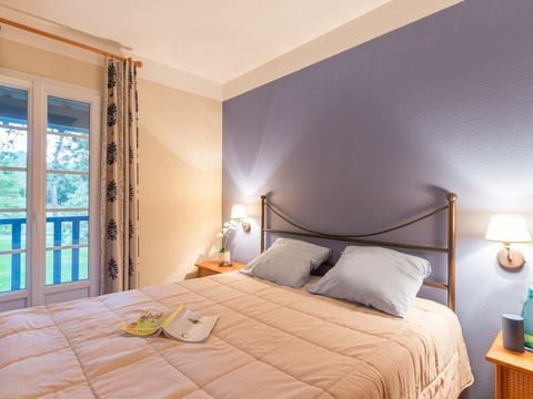 APPARTEMENT 6 personnes - 1 chambre + 1 coin nuit