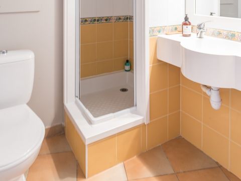 Appartement 6 personnes - 1 chambre + 1 coin nuit - Terrasse ou balcon