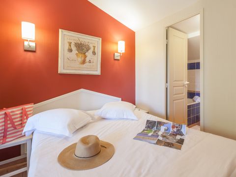 MAISON 6 personnes - 2 chambres - duplex - terrasse - climatisé - rénové