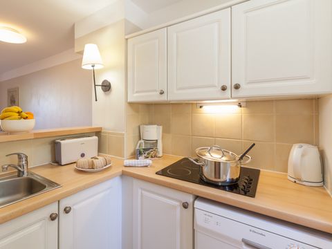 MAISON 8 personnes - 2 chambres + 1 coin nuit - triplex- terrasse - climatisé - rénové