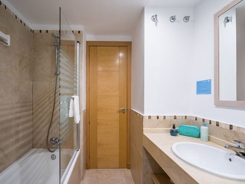 APPARTEMENT 4 personnes - 1 chambre - Balcon - vue mer
