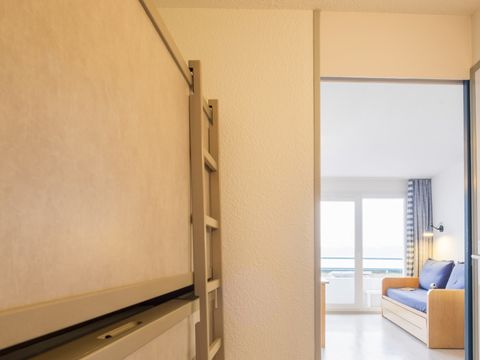 STUDIO 4 personnes - 1 coin nuit - Balcon