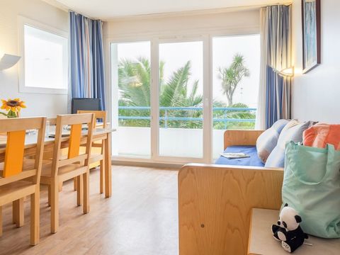 Appartement 6 personnes - 1 chambre - 1 coin - Nuit - Balcon