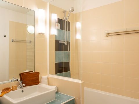 Appartement 7 personnes - 2 CHAMBRES - TERRASSE OU BALCON