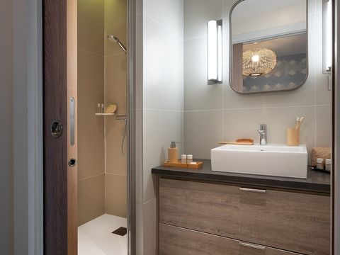 APPARTEMENT 6 personnes - 2 chambres - Terrasse ou balcon - Bâtiments portuaires